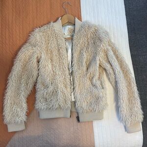 Chaser Faux Fur yeti Bomber Jacket in cream, sz small